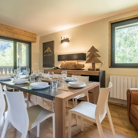 Stunning Flat With Mont Blanc's View And Balconies Appartement Chamonix