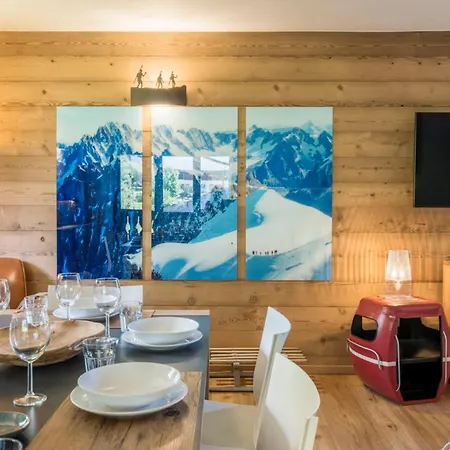 Stunning Flat With Mont Blanc's View And Balconies Chamonix